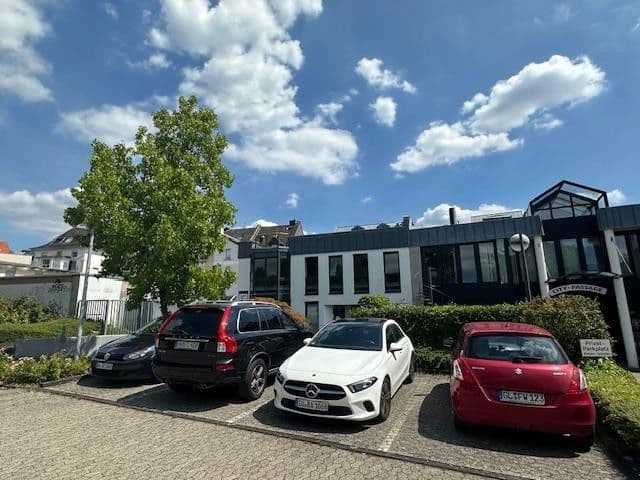 Pronájem kanceláře 146 m², Bahnhofstraße. 6, Bad Honnef, Severní Porýní-Vestfálsko Pronájem kanceláře 146 m², Bahnhofstraße. 6, Bad Honnef, Severní Porýní-Vestfálsko