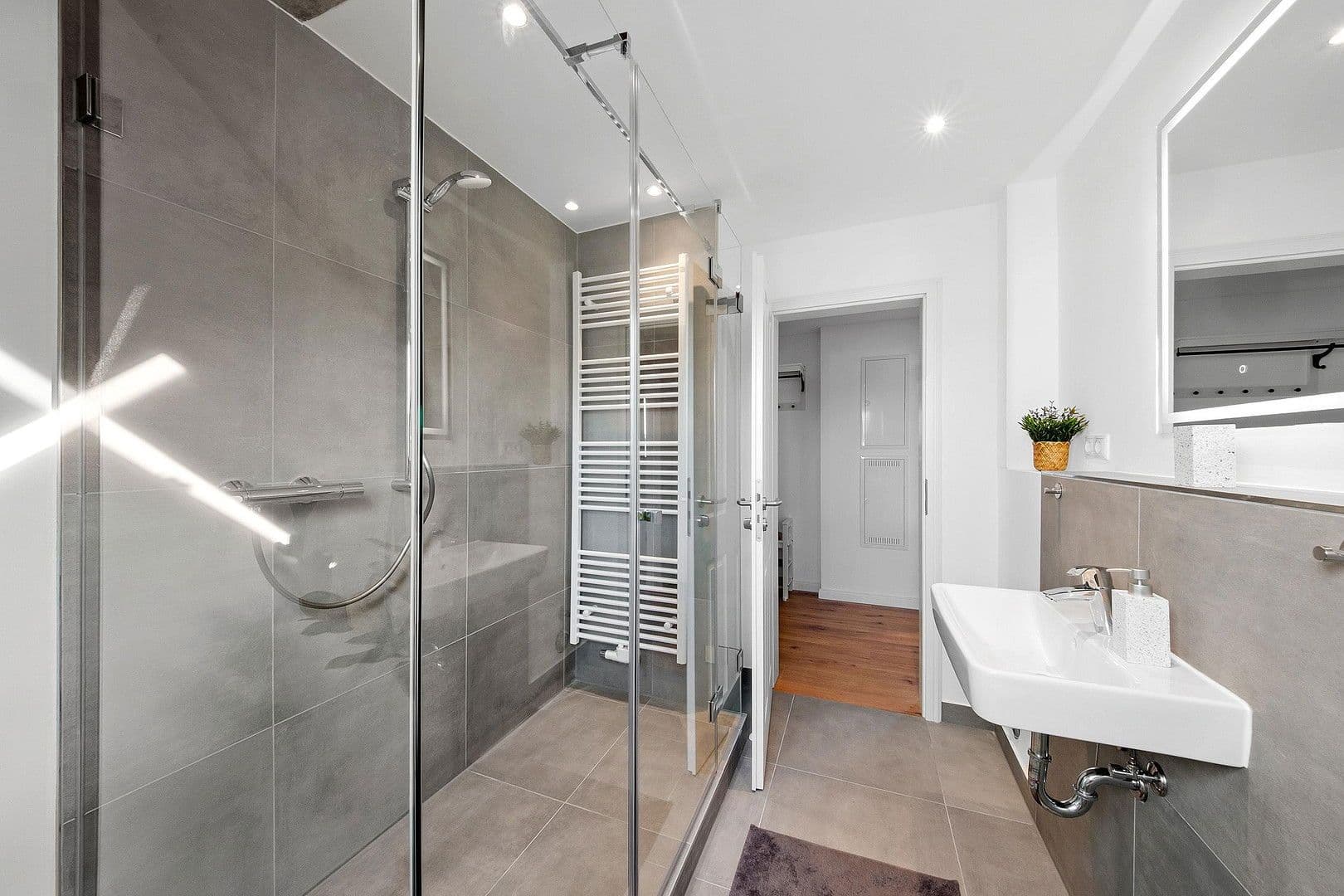 Pronájem bytu 2+1 42 m², Bardowick, Dolní Sasko Pronájem bytu 2+1 42 m², Bardowick, Dolní Sasko