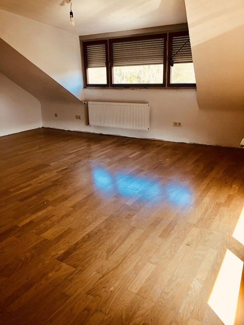 Prodej domu 138 m², pozemek 544 m², Ostfildern, Bádensko-Württembersko Prodej domu 138 m², pozemek 544 m², Ostfildern, Bádensko-Württembersko