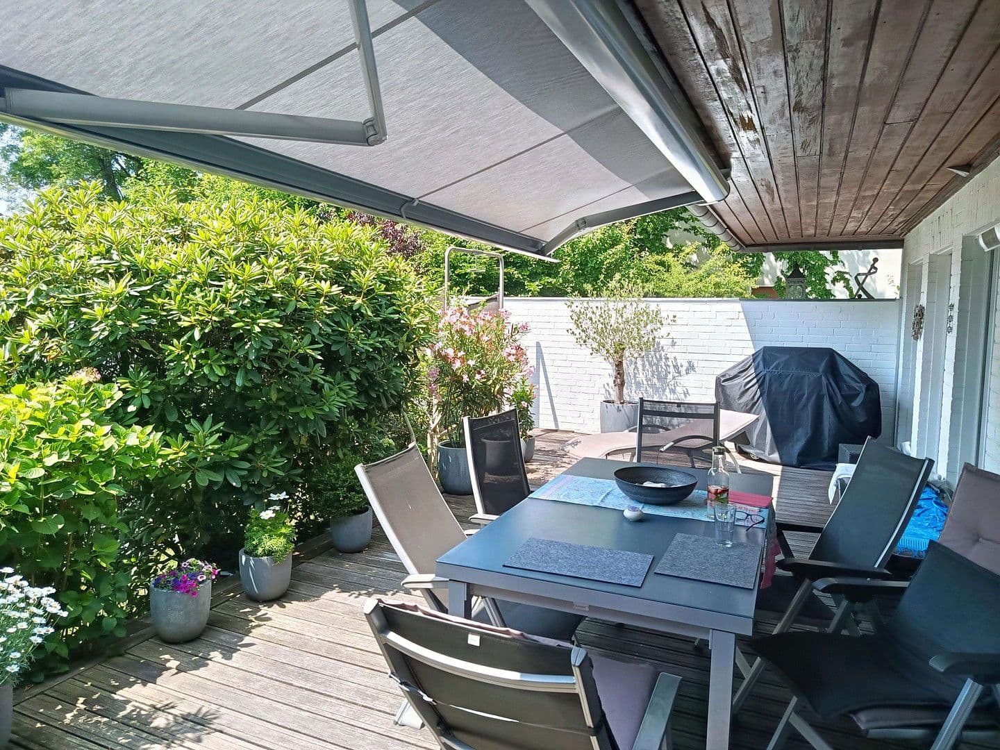 Prodej domu 297 m², pozemek 865 m², Ratingen, Severní Porýní-Vestfálsko Prodej domu 297 m², pozemek 865 m², Ratingen, Severní Porýní-Vestfálsko