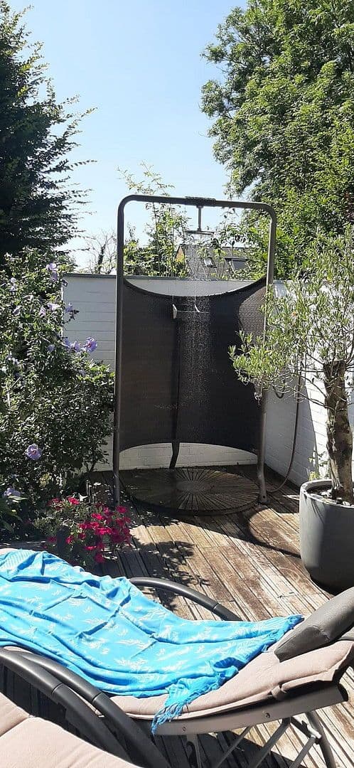 Prodej domu 297 m², pozemek 865 m², Ratingen, Severní Porýní-Vestfálsko Prodej domu 297 m², pozemek 865 m², Ratingen, Severní Porýní-Vestfálsko