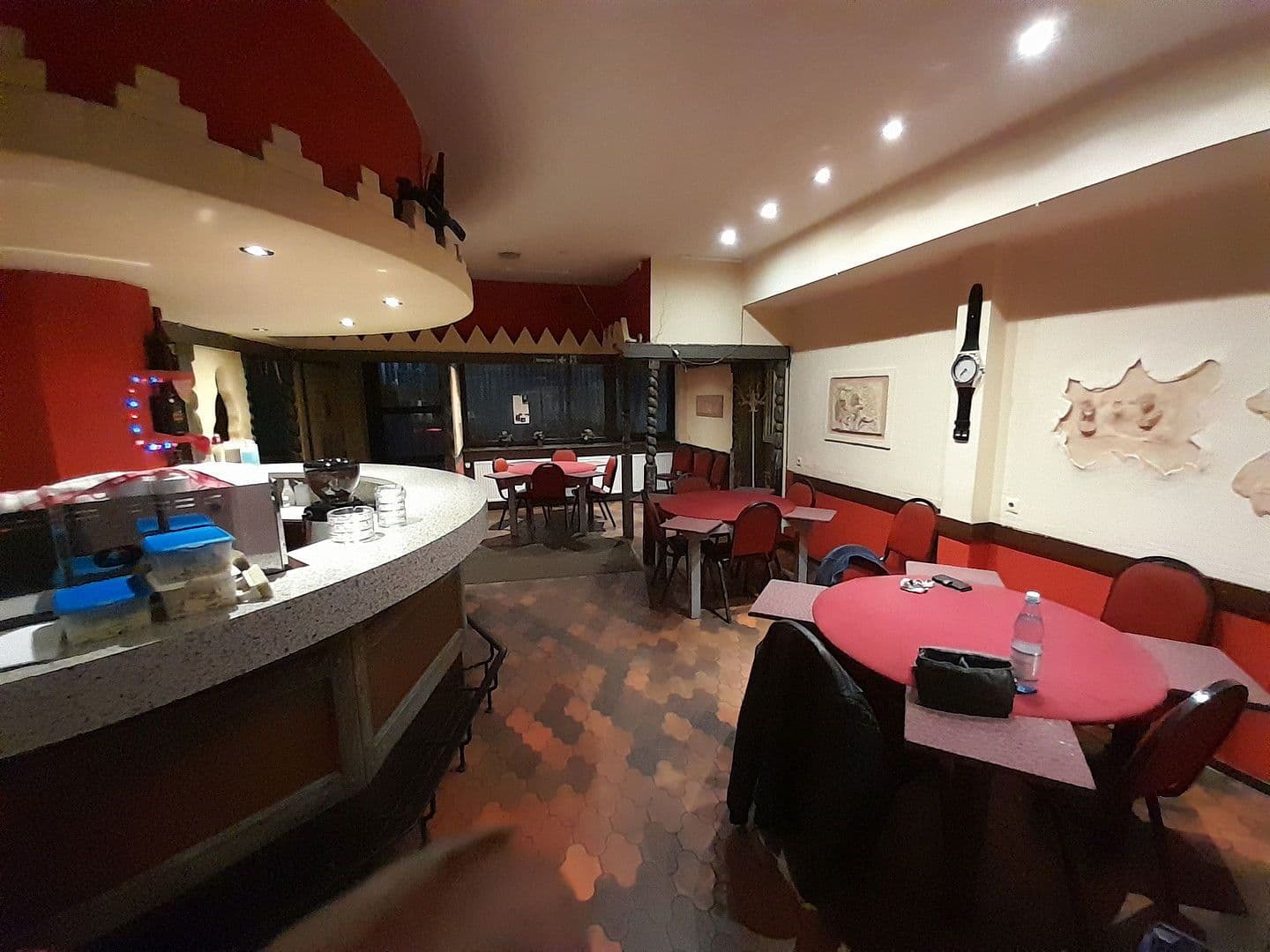 Prodej nebytového prostoru 234 m², Alzeyer Str.1, Frankfurt/Main, Hessen Prodej nebytového prostoru 234 m², Alzeyer Str.1, Frankfurt/Main, Hessen