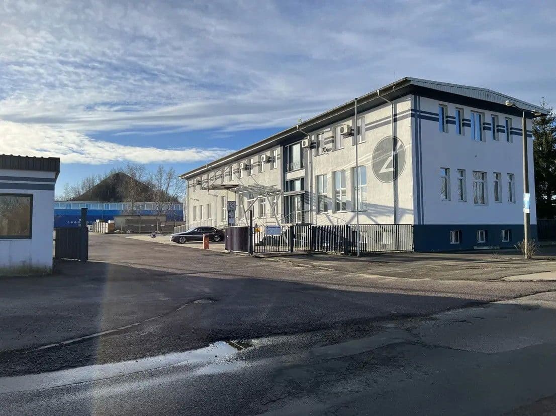 Pronájem nebytového prostoru 91.000 m², Kreisstraße 48, Wettin-Löbejün, Sasko-Anhaltsko Pronájem nebytového prostoru 91.000 m², Kreisstraße 48, Wettin-Löbejün, Sasko-Anhaltsko