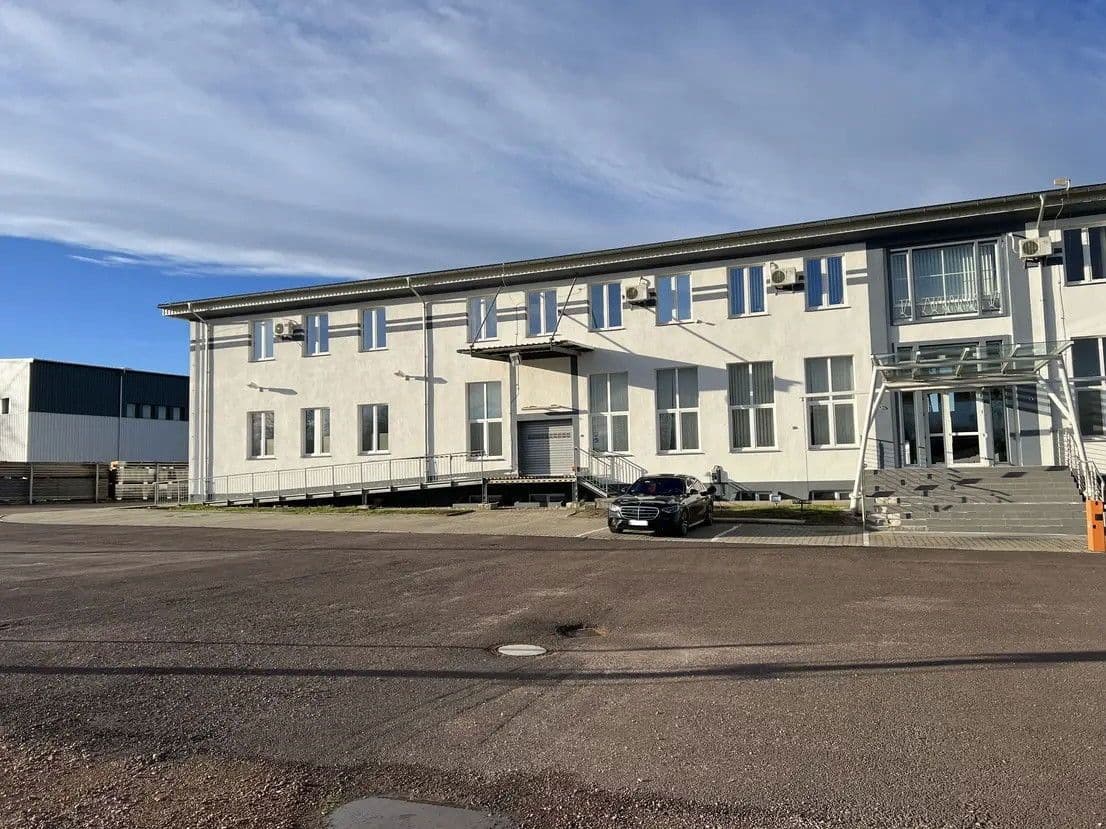 Pronájem nebytového prostoru 91.000 m², Kreisstraße 48, Wettin-Löbejün, Sasko-Anhaltsko Pronájem nebytového prostoru 91.000 m², Kreisstraße 48, Wettin-Löbejün, Sasko-Anhaltsko