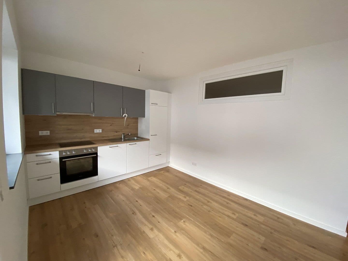 Pronájem bytu 2+1 56 m², Lütjensee, Šlesvicko-Holštýnsko Pronájem bytu 2+1 56 m², Lütjensee, Šlesvicko-Holštýnsko