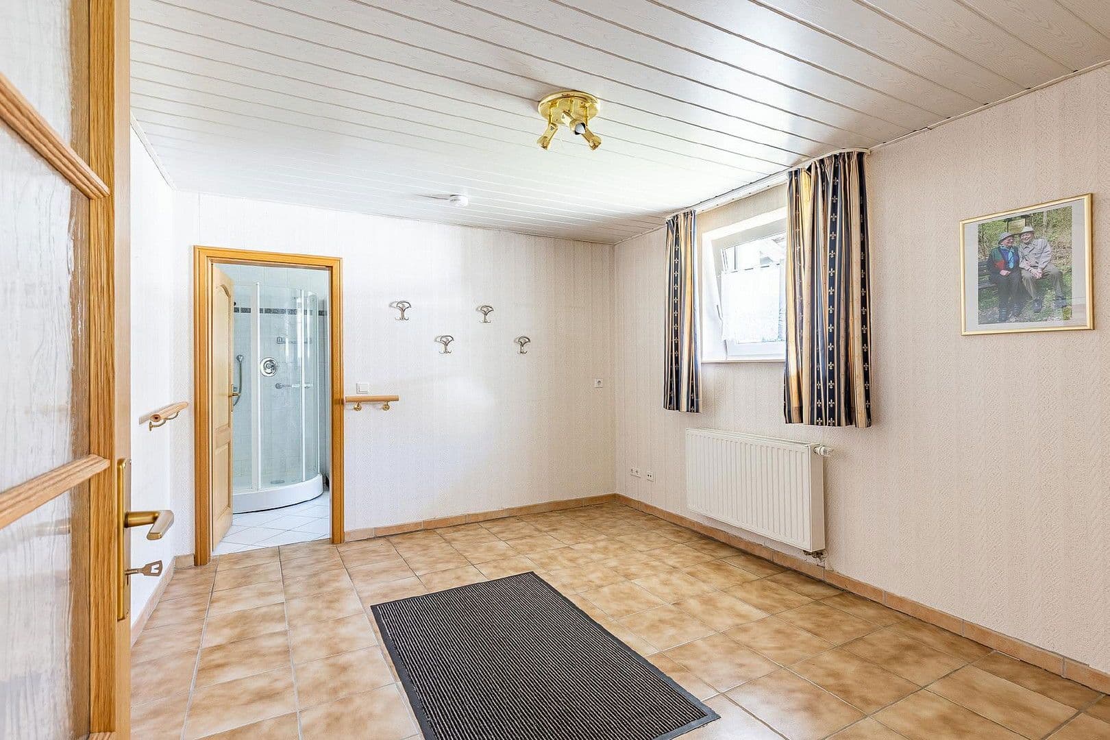 Prodej domu 232 m², pozemek 1.554 m², Schmittstr. 51, Bonn, Severní Porýní-Vestfálsko Prodej domu 232 m², pozemek 1.554 m², Schmittstr. 51, Bonn, Severní Porýní-Vestfálsko