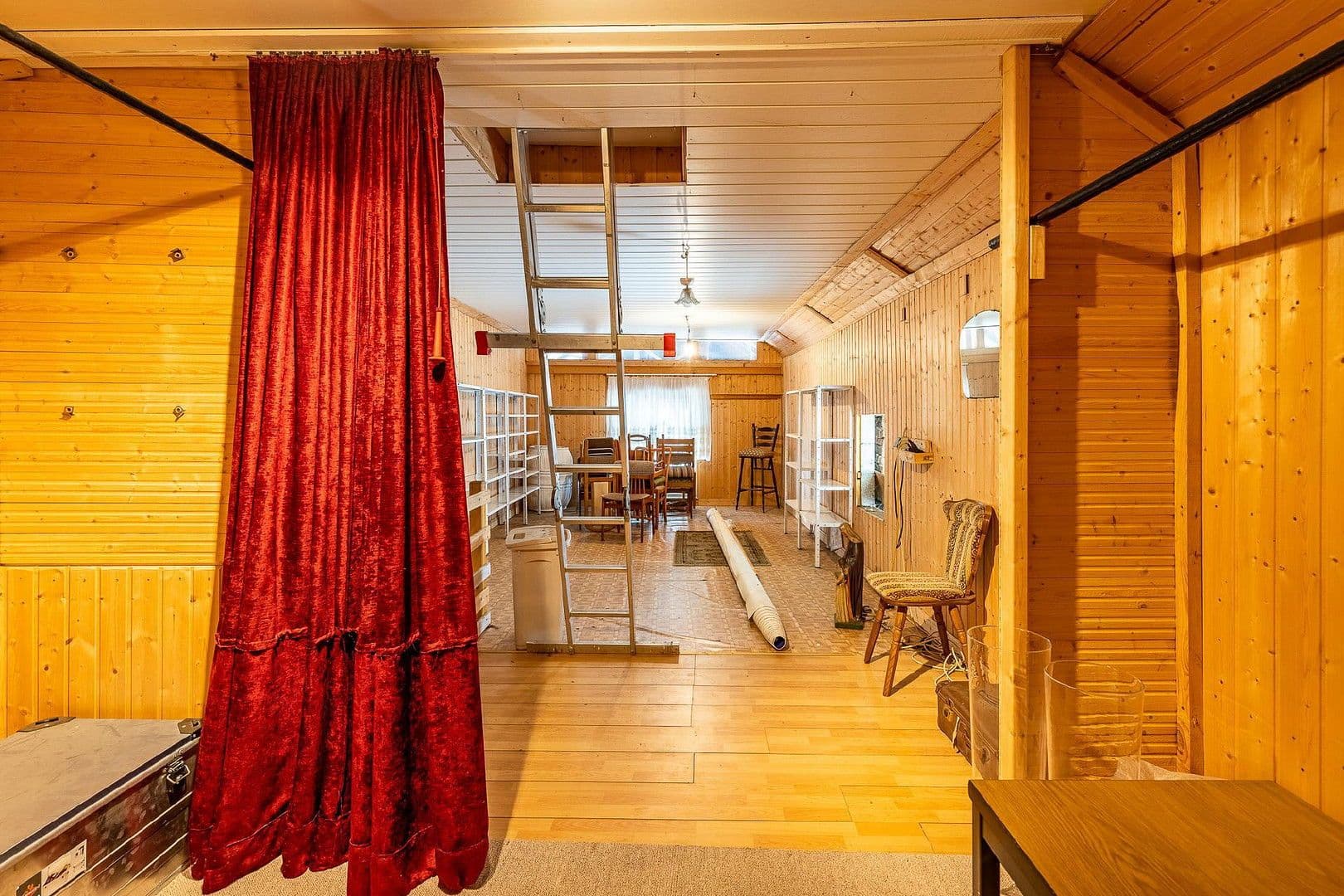 Prodej domu 232 m², pozemek 1.554 m², Schmittstr. 51, Bonn, Severní Porýní-Vestfálsko Prodej domu 232 m², pozemek 1.554 m², Schmittstr. 51, Bonn, Severní Porýní-Vestfálsko