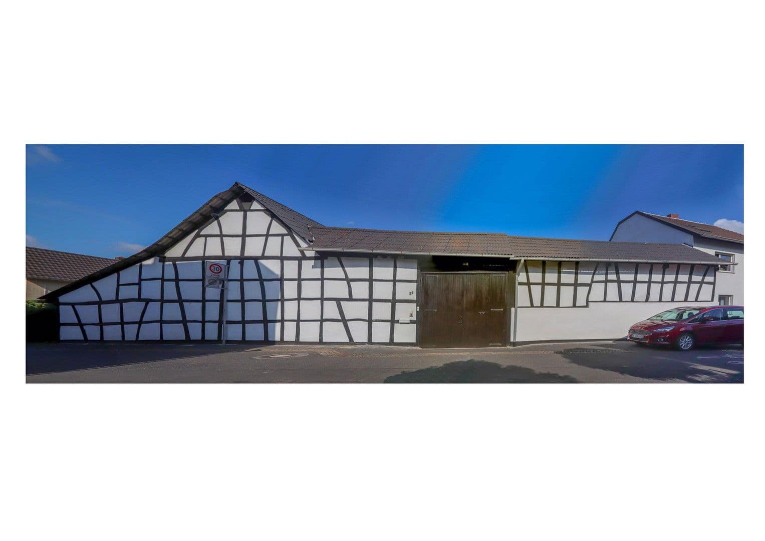 Prodej domu 232 m², pozemek 1.554 m², Schmittstr. 51, Bonn, Severní Porýní-Vestfálsko Prodej domu 232 m², pozemek 1.554 m², Schmittstr. 51, Bonn, Severní Porýní-Vestfálsko