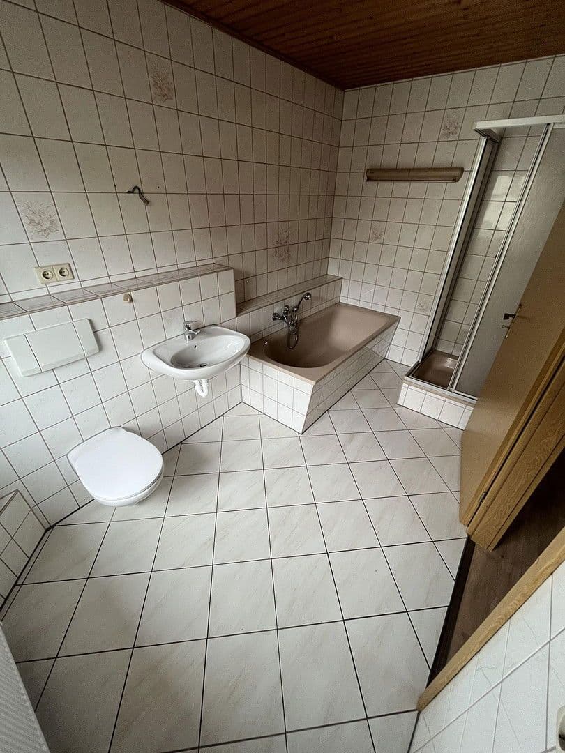 Pronájem bytu 3+1 75 m², Jacobstraße 17, Cvikov, Sasko Pronájem bytu 3+1 75 m², Jacobstraße 17, Cvikov, Sasko