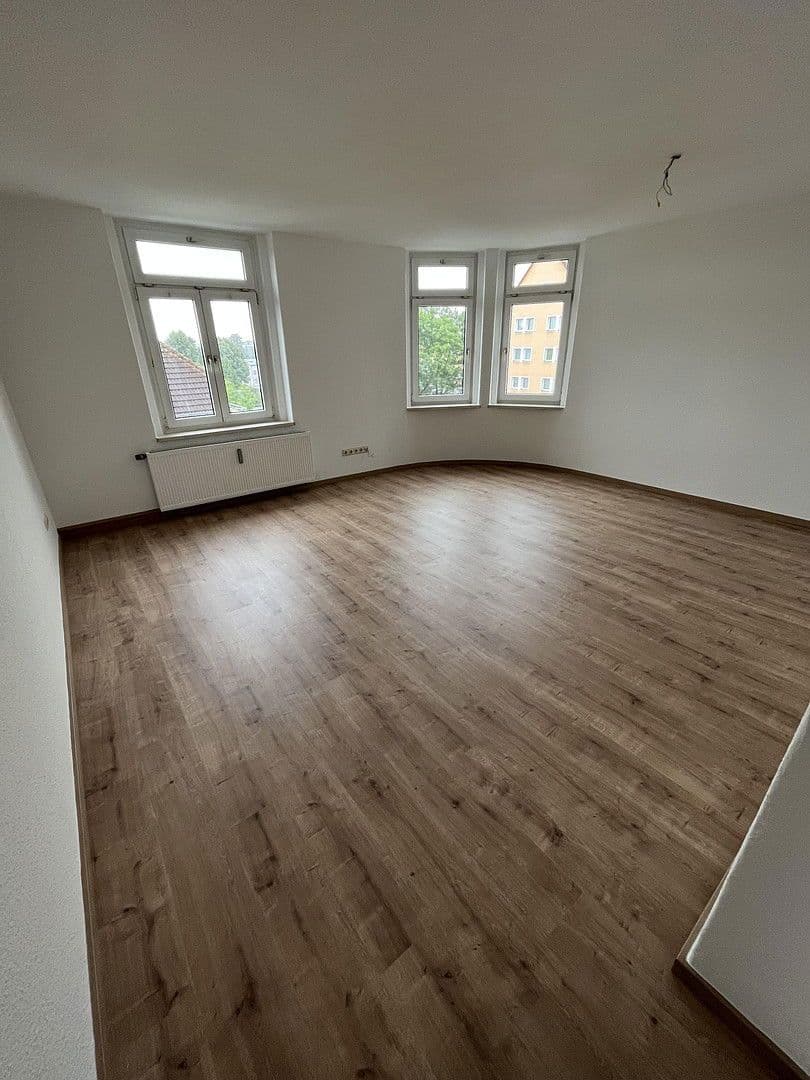 Pronájem bytu 3+1 75 m², Jacobstraße 17, Cvikov, Sasko Pronájem bytu 3+1 75 m², Jacobstraße 17, Cvikov, Sasko