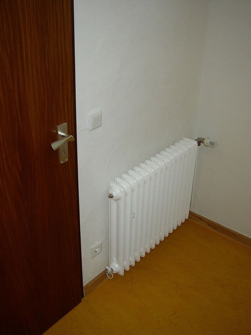 Pronájem kanceláře 92 m², Attendorn, Severní Porýní-Vestfálsko Pronájem kanceláře 92 m², Attendorn, Severní Porýní-Vestfálsko