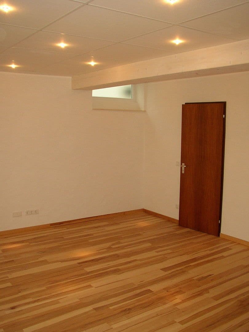 Pronájem kanceláře 92 m², Attendorn, Severní Porýní-Vestfálsko Pronájem kanceláře 92 m², Attendorn, Severní Porýní-Vestfálsko