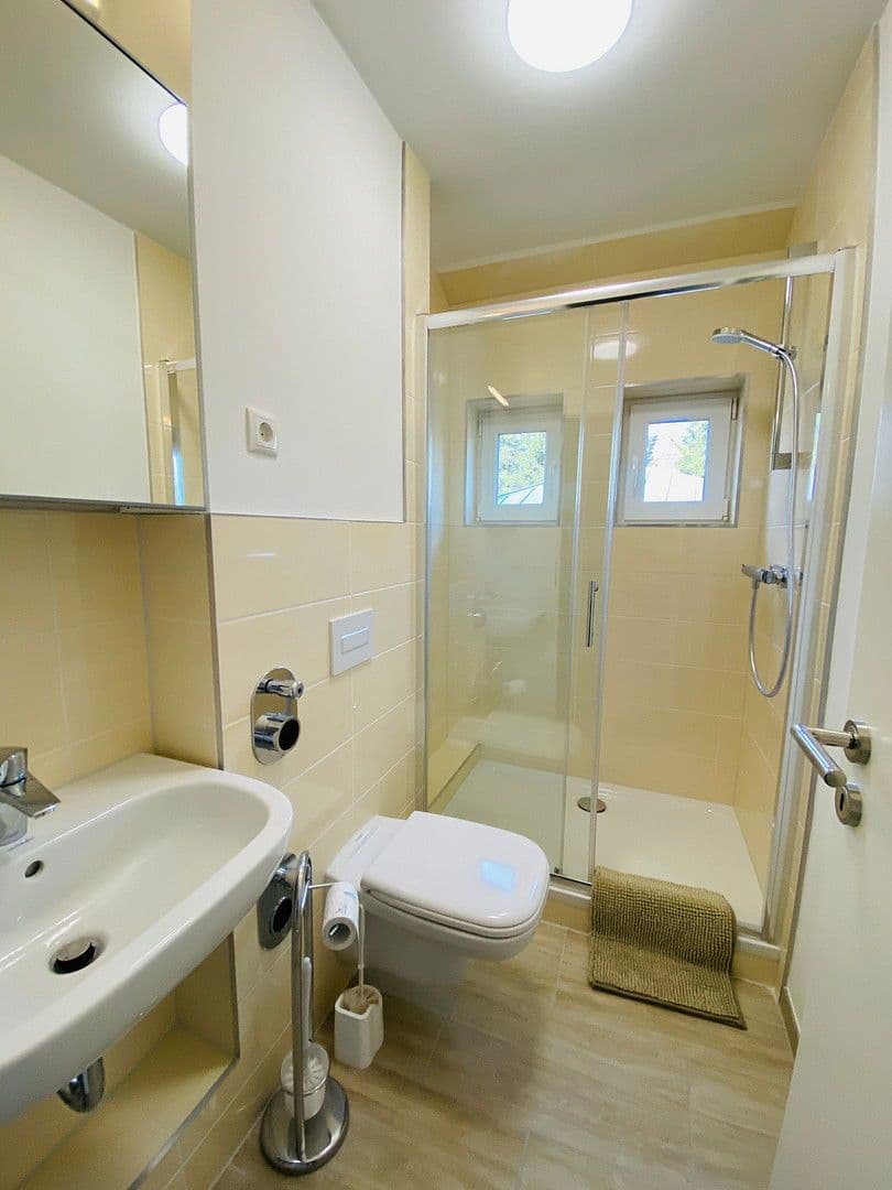 Pronájem bytu 1+1 37 m², Garstedter Weg 206, Hamburg, Hamburg Pronájem bytu 1+1 37 m², Garstedter Weg 206, Hamburg, Hamburg