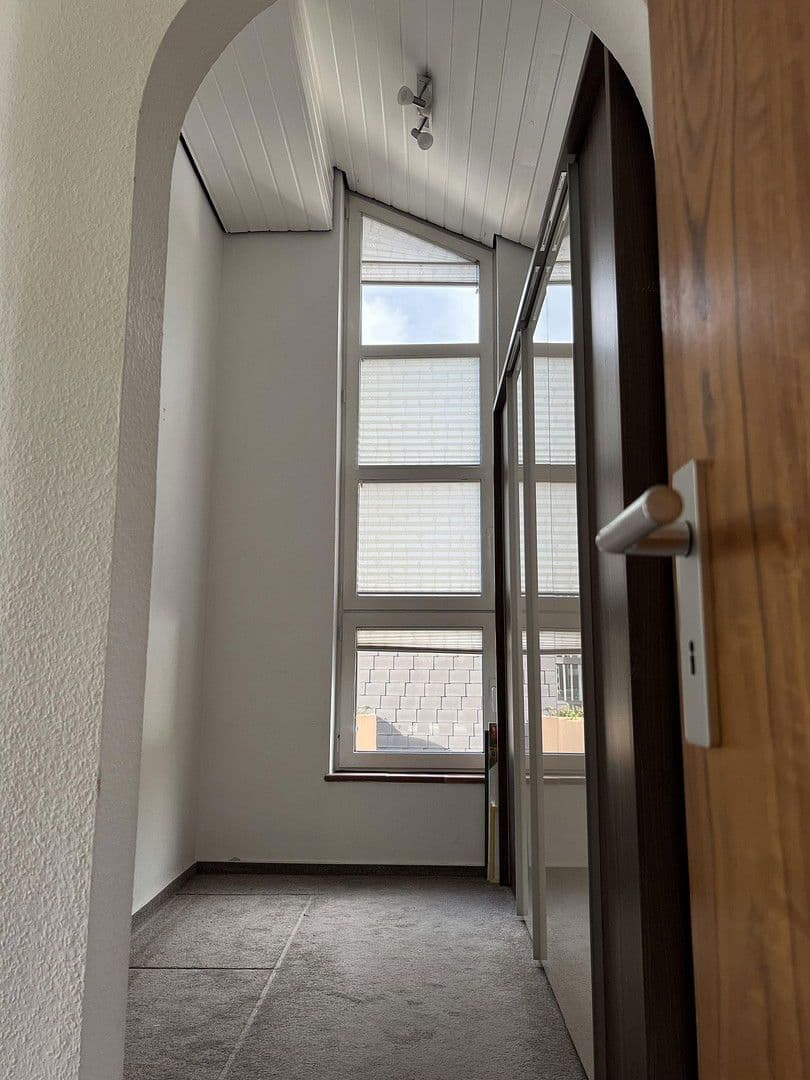 Pronájem bytu 3+1 135 m², Vallendar, Porýní-Falc Pronájem bytu 3+1 135 m², Vallendar, Porýní-Falc