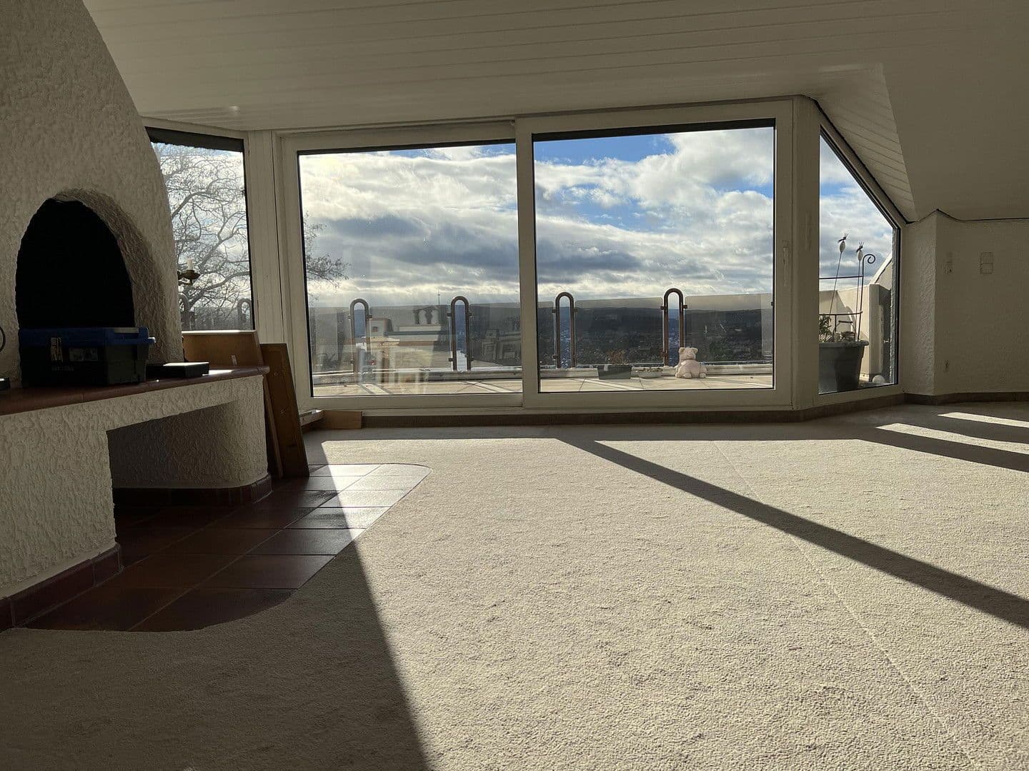 Pronájem bytu 3+1 135 m², Vallendar, Porýní-Falc Pronájem bytu 3+1 135 m², Vallendar, Porýní-Falc