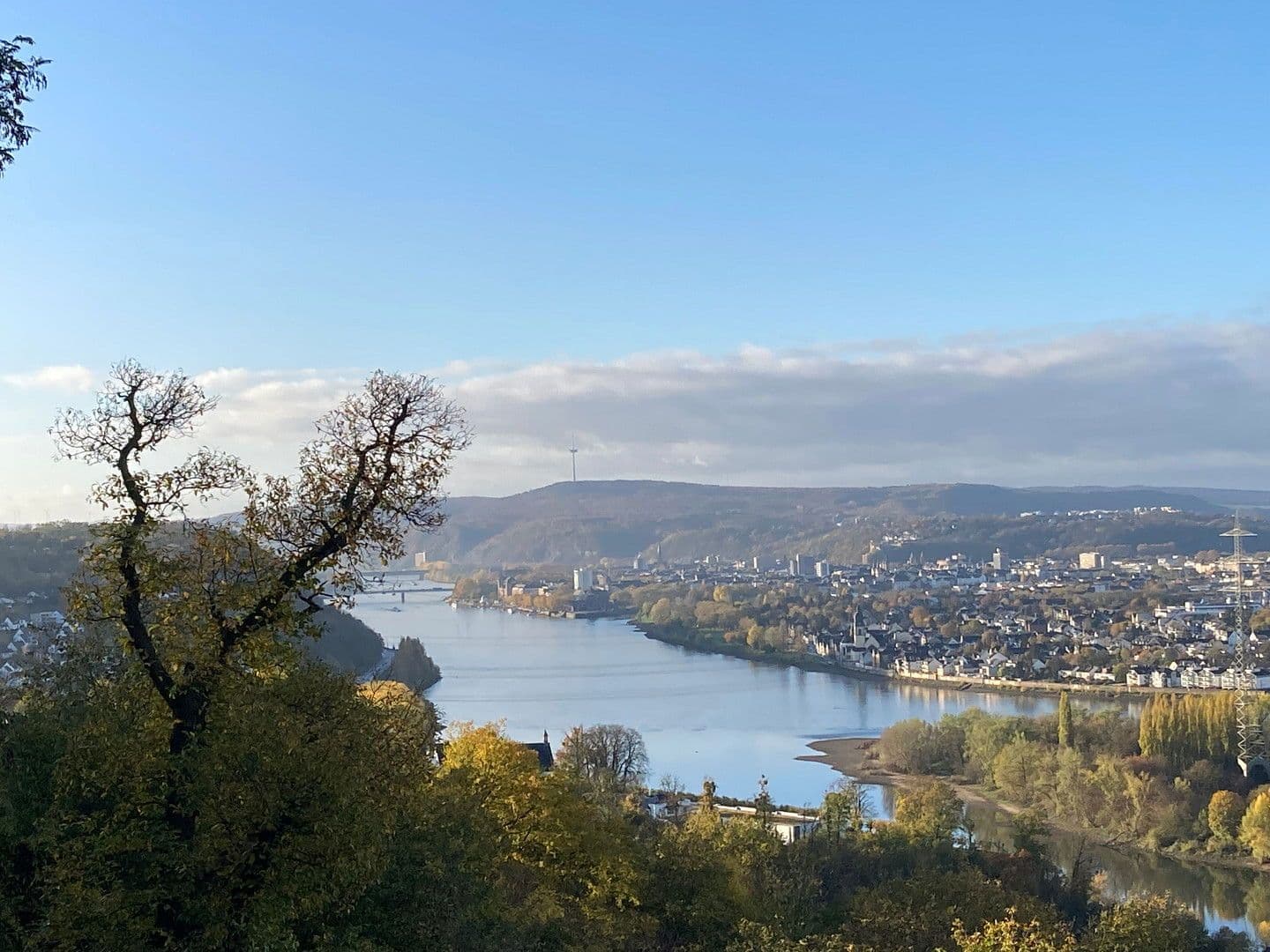 Pronájem bytu 3+1 135 m², Vallendar, Porýní-Falc Pronájem bytu 3+1 135 m², Vallendar, Porýní-Falc