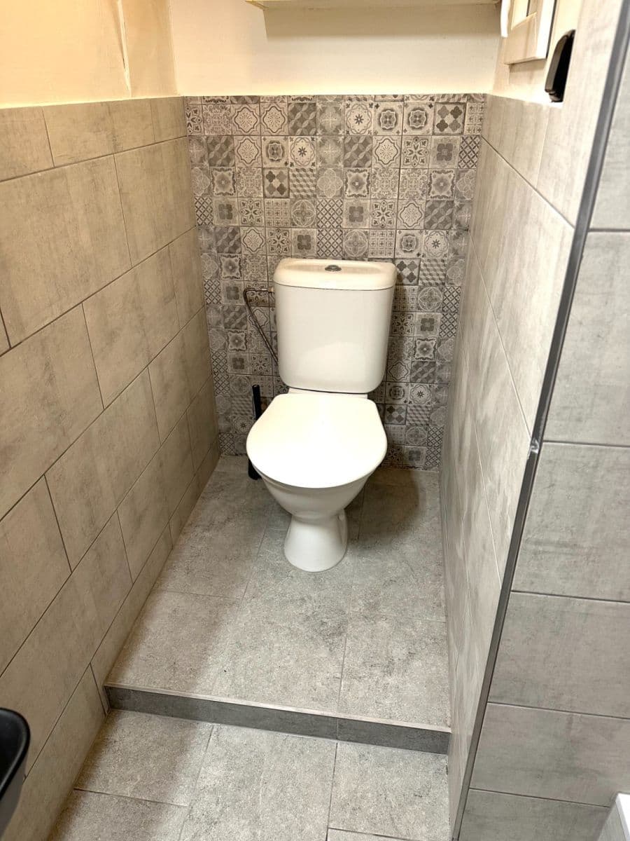 Pronájem bytu 2+kk 45 m², Šlikova, Praha, Praha Pronájem bytu 2+kk 45 m², Šlikova, Praha, Praha