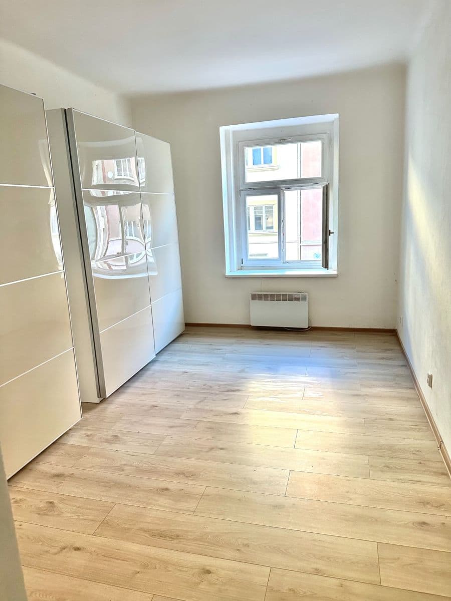 Pronájem bytu 2+kk 45 m², Šlikova, Praha, Praha Pronájem bytu 2+kk 45 m², Šlikova, Praha, Praha