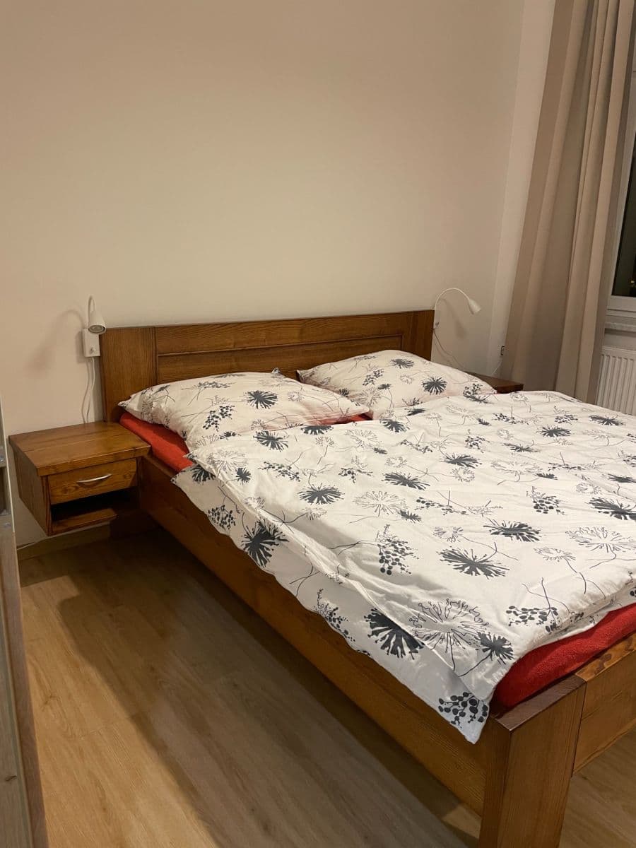 Pronájem bytu 3+kk 72 m², Vrchlického, Olomouc, Olomoucký kraj Pronájem bytu 3+kk 72 m², Vrchlického, Olomouc, Olomoucký kraj