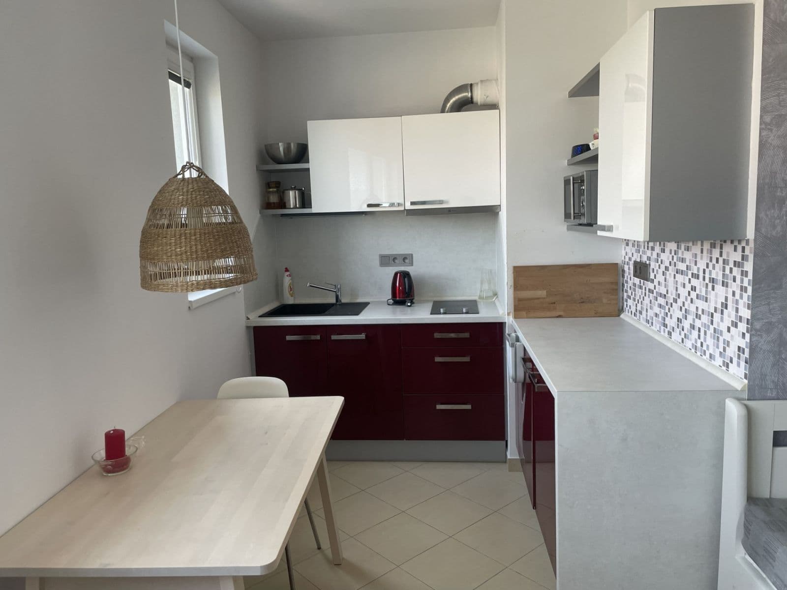 Pronájem bytu 1+kk 33 m², Nademlejnská, Praha, Praha Pronájem bytu 1+kk 33 m², Nademlejnská, Praha, Praha
