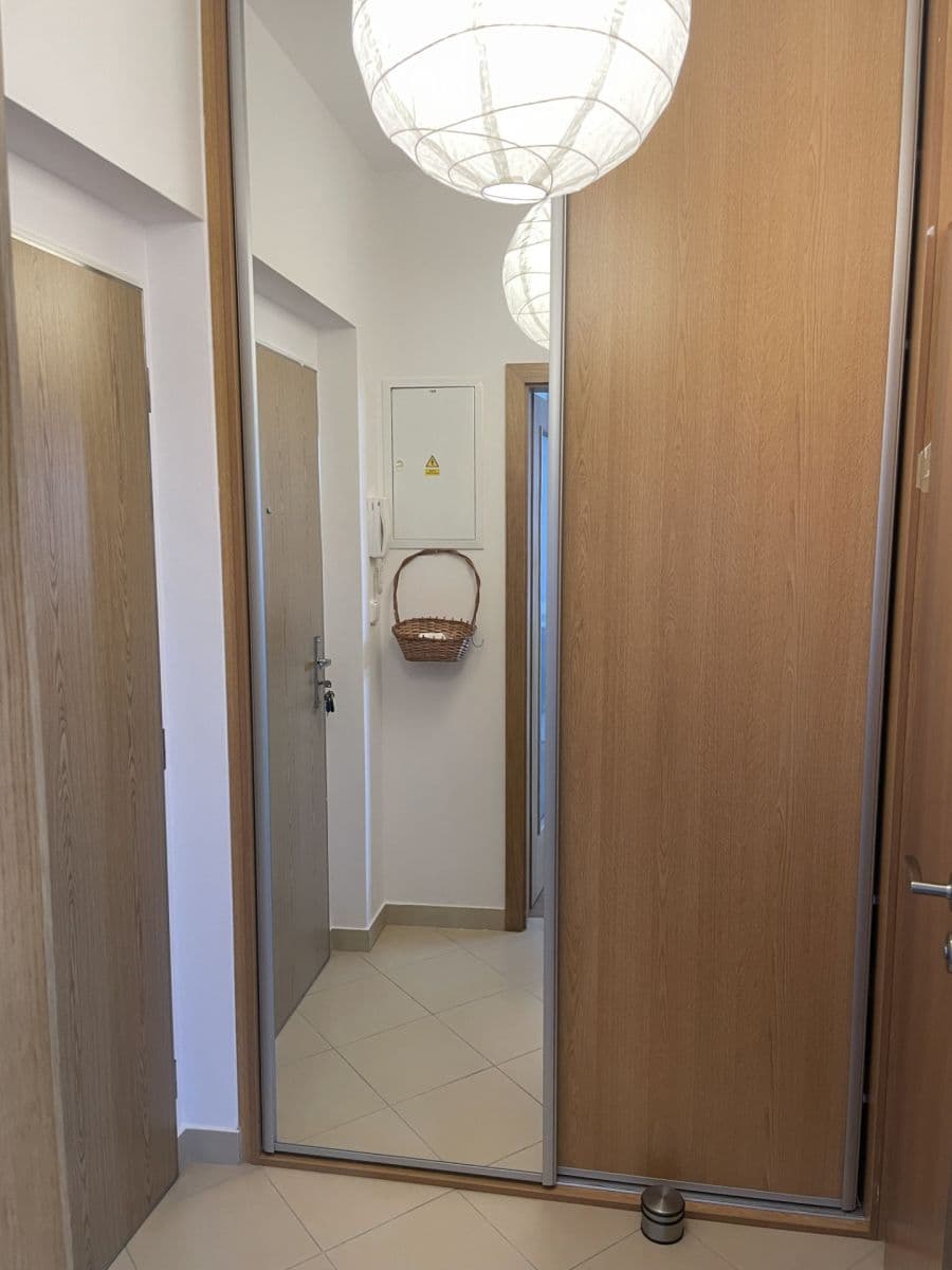 Pronájem bytu 1+kk 33 m², Nademlejnská, Praha, Praha Pronájem bytu 1+kk 33 m², Nademlejnská, Praha, Praha