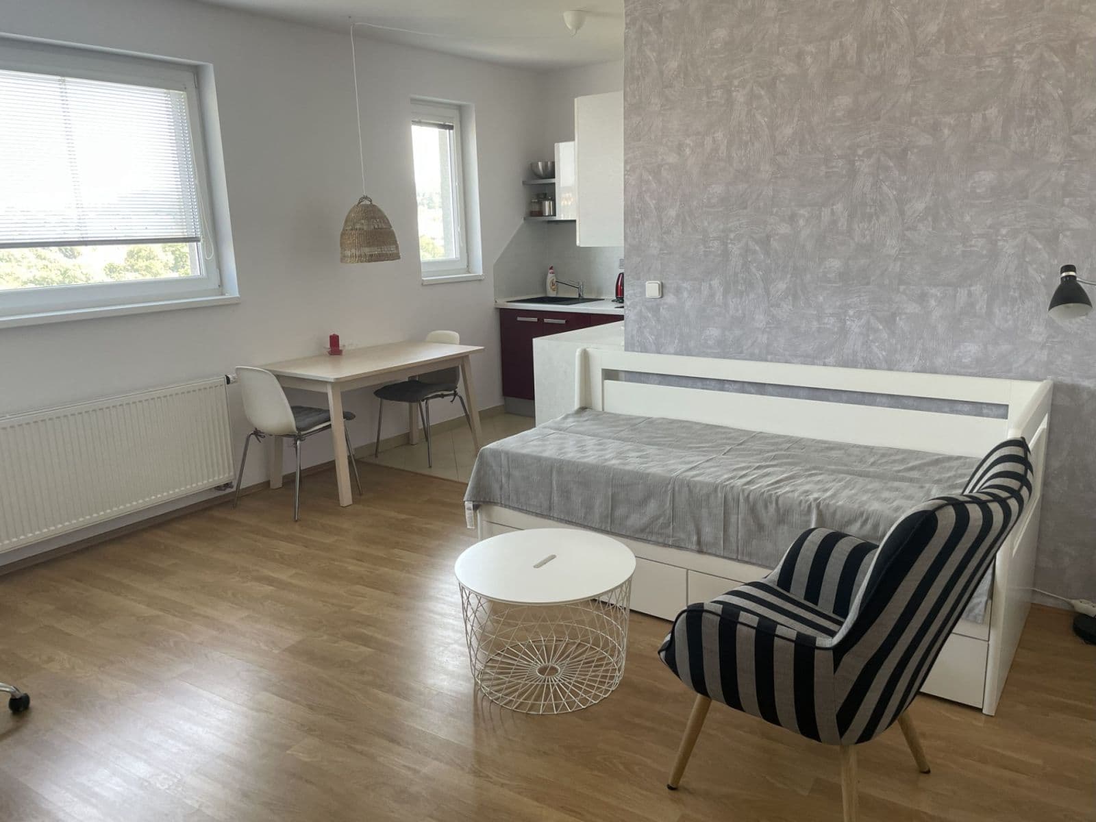 Pronájem bytu 1+kk 33 m², Nademlejnská, Praha, Praha Pronájem bytu 1+kk 33 m², Nademlejnská, Praha, Praha