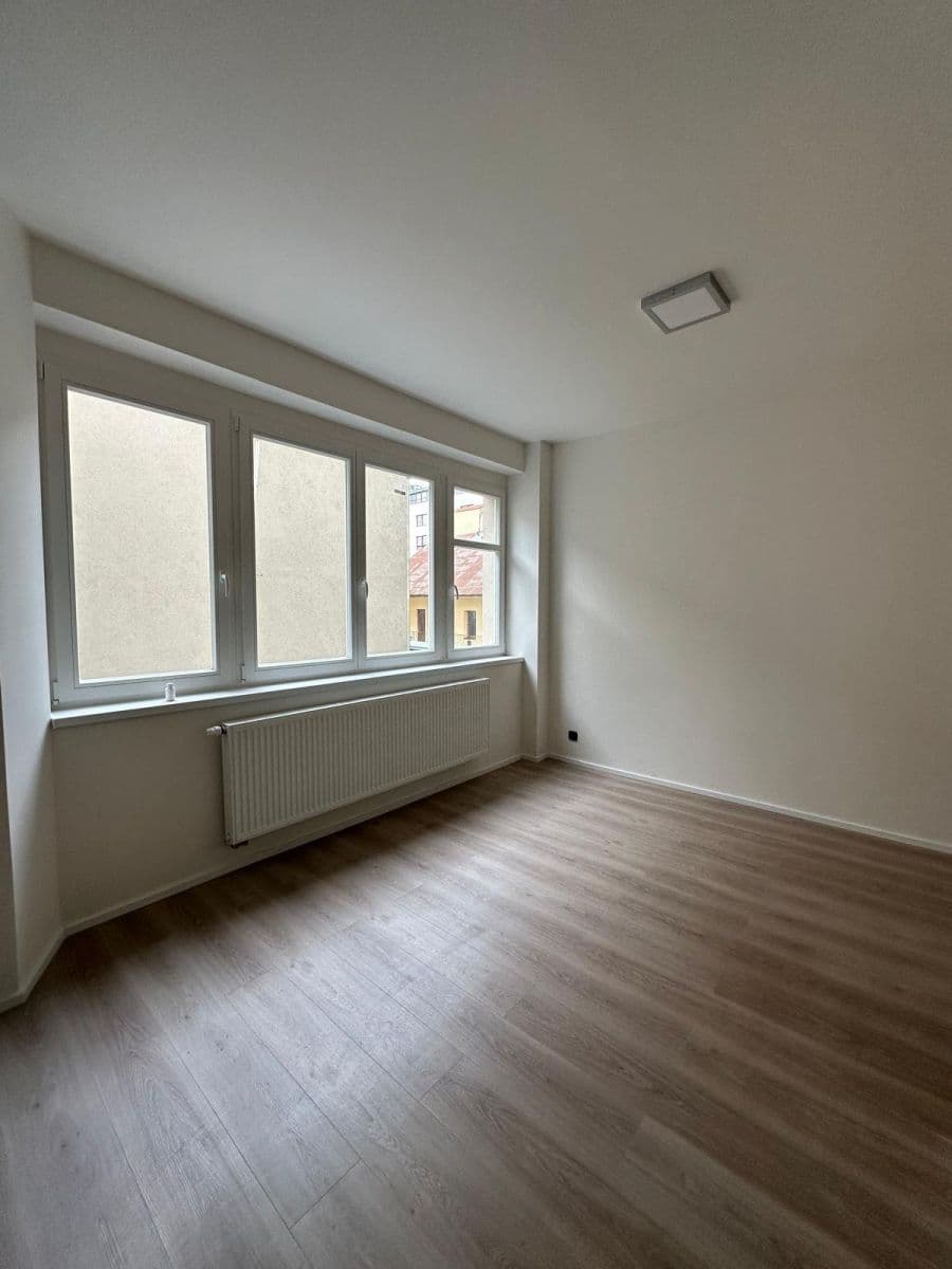Pronájem bytu 36 m², Křižíkova, Praha, Praha Pronájem bytu 36 m², Křižíkova, Praha, Praha