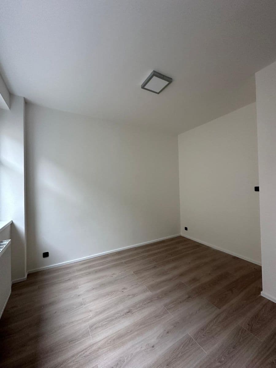 Pronájem bytu 36 m², Křižíkova, Praha, Praha Pronájem bytu 36 m², Křižíkova, Praha, Praha