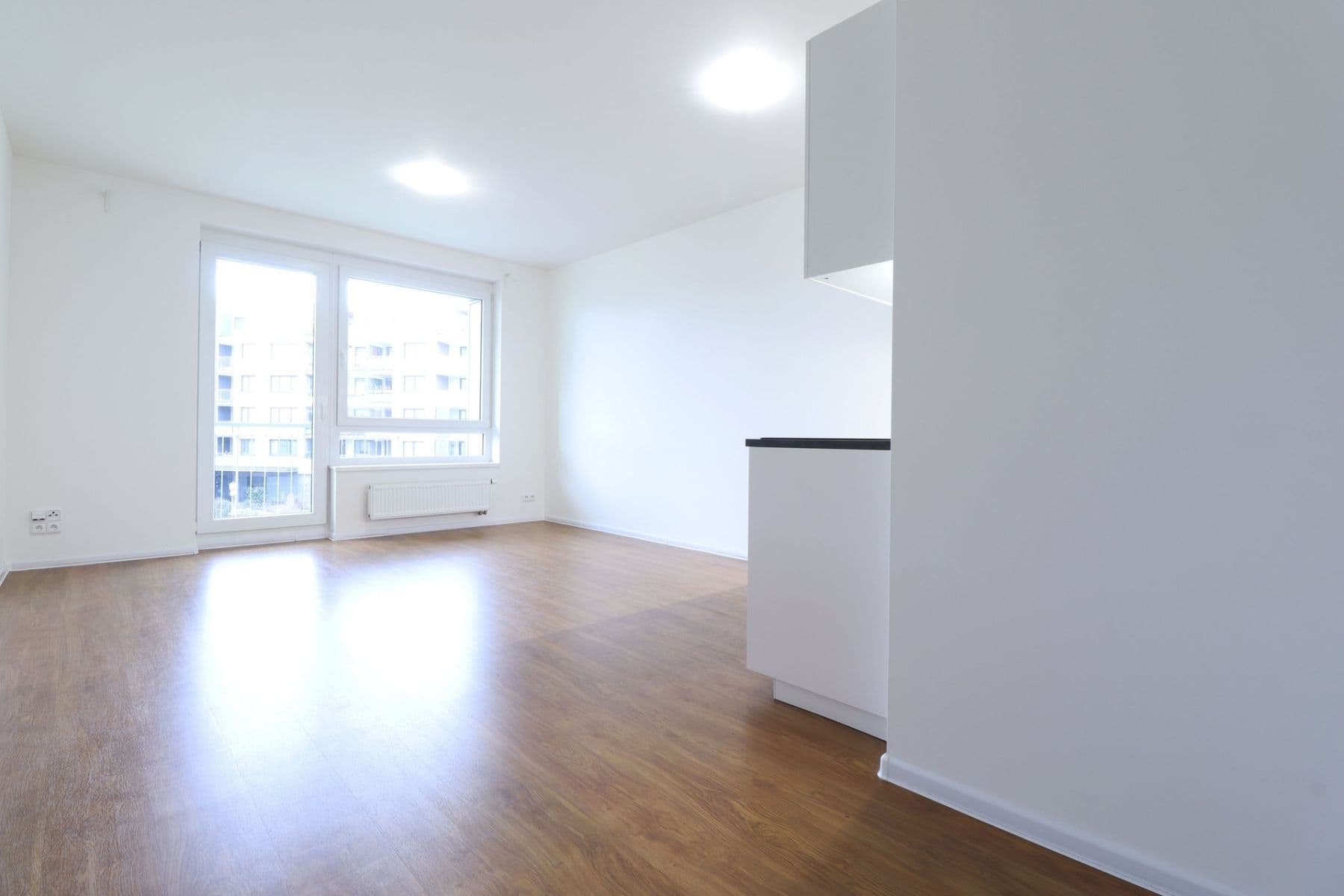 Pronájem bytu 1+kk 32 m², Makedonská, Praha, Praha Pronájem bytu 1+kk 32 m², Makedonská, Praha, Praha