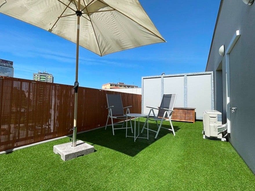 Pronájem bytu 2+kk 66 m², Dobnerova, Olomouc, Olomoucký kraj Pronájem bytu 2+kk 66 m², Dobnerova, Olomouc, Olomoucký kraj