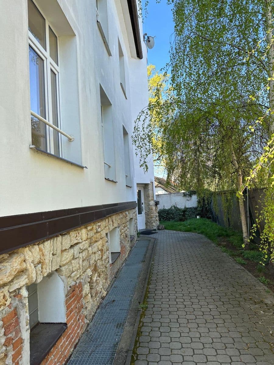 Pronájem bytu 64 m², K Zámku, Praha, Praha Pronájem bytu 64 m², K Zámku, Praha, Praha