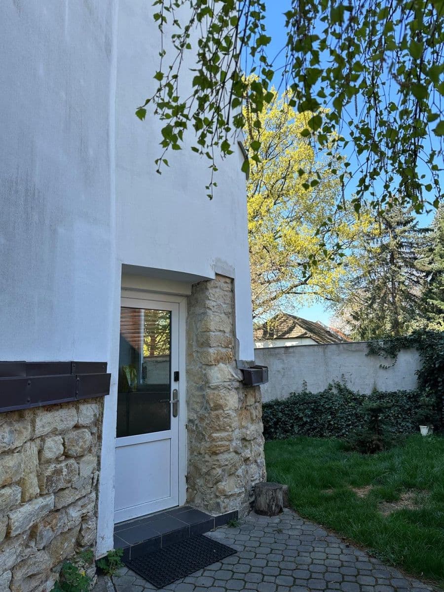 Pronájem bytu 64 m², K Zámku, Praha, Praha Pronájem bytu 64 m², K Zámku, Praha, Praha