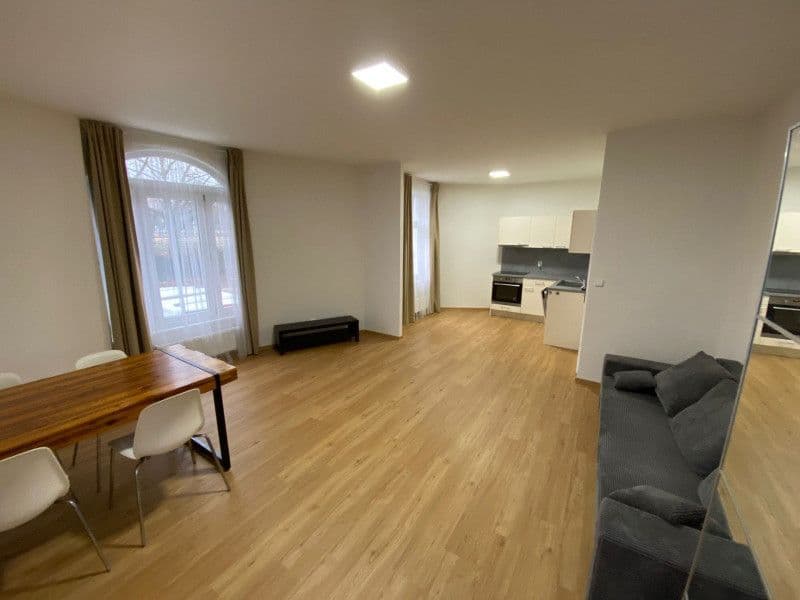 Pronájem bytu 64 m², K Zámku, Praha, Praha Pronájem bytu 64 m², K Zámku, Praha, Praha