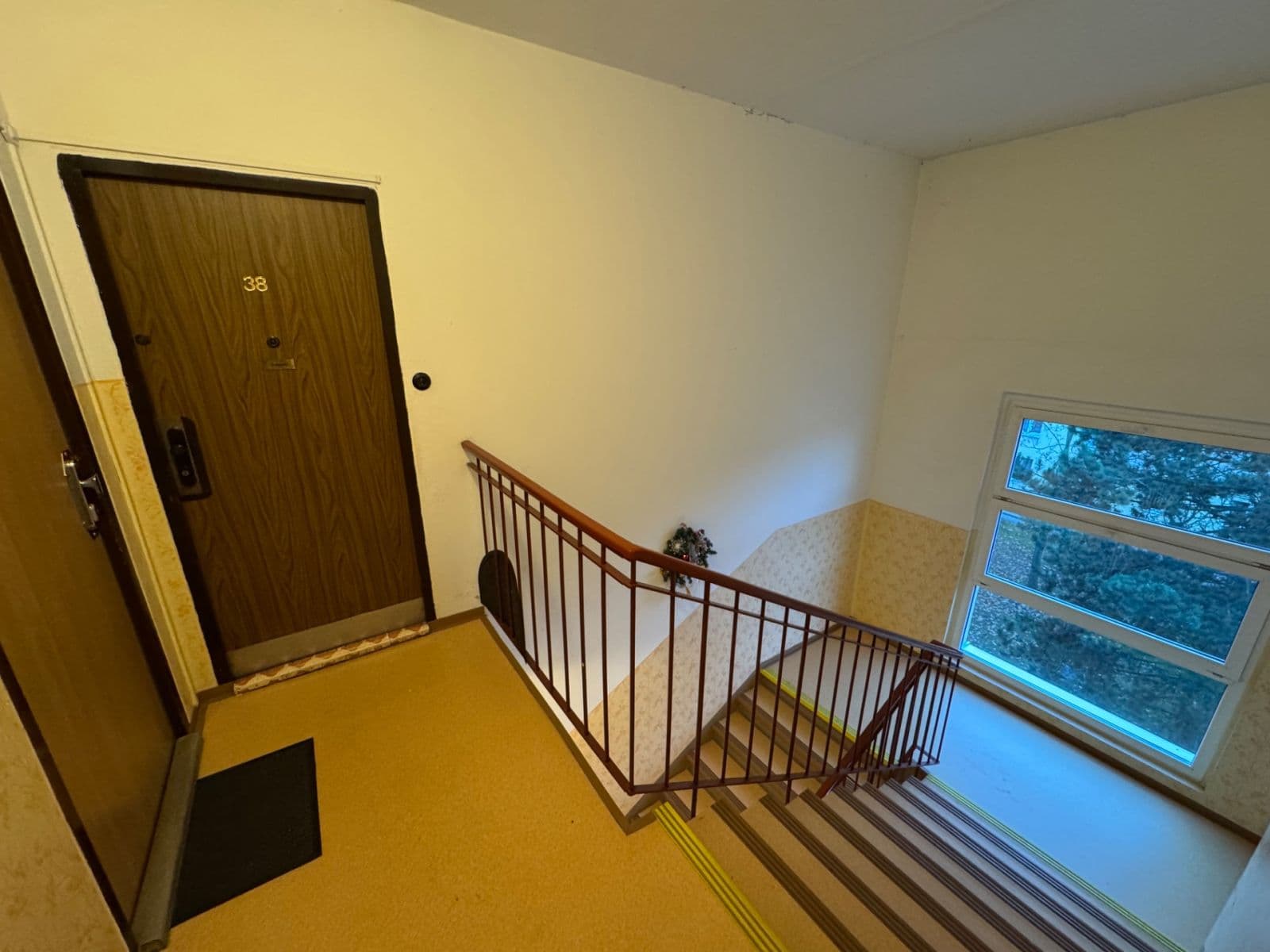 Prodej bytu 2+1 54 m², Vítězslava Nezvala, Most, Ústecký kraj Prodej bytu 2+1 54 m², Vítězslava Nezvala, Most, Ústecký kraj