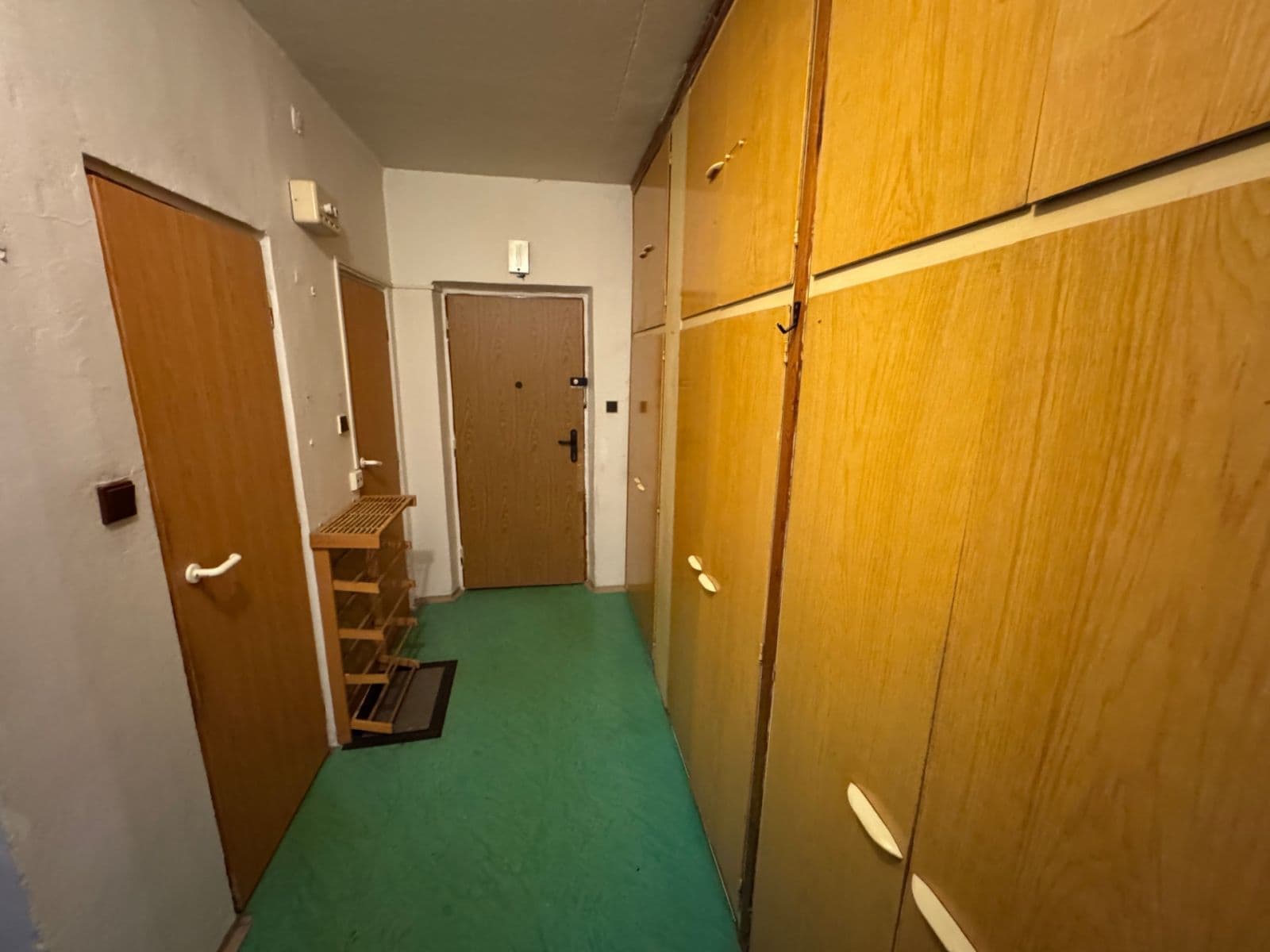 Prodej bytu 2+1 54 m², Vítězslava Nezvala, Most, Ústecký kraj Prodej bytu 2+1 54 m², Vítězslava Nezvala, Most, Ústecký kraj