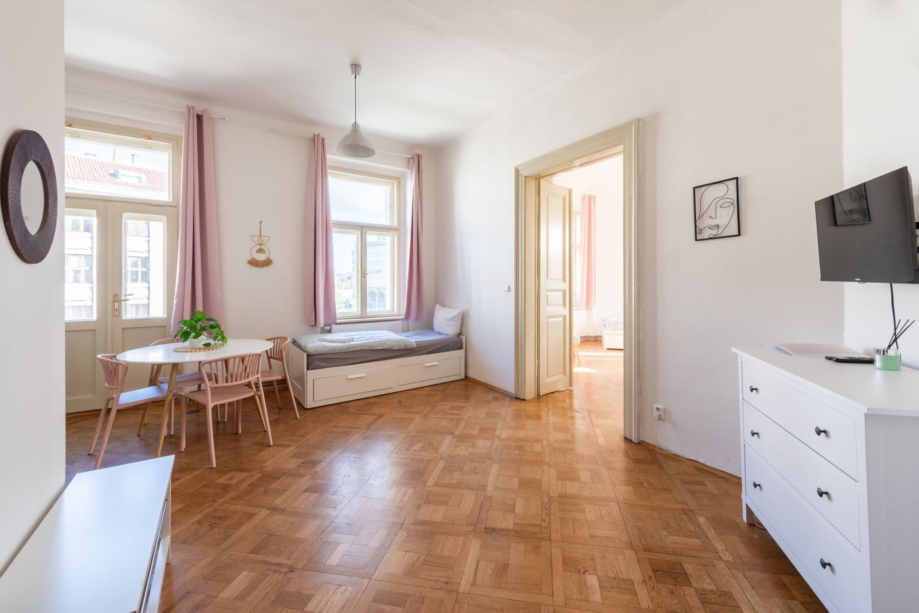 Pronájem bytu 56 m², Těšnov, Praha, Praha Pronájem bytu 56 m², Těšnov, Praha, Praha