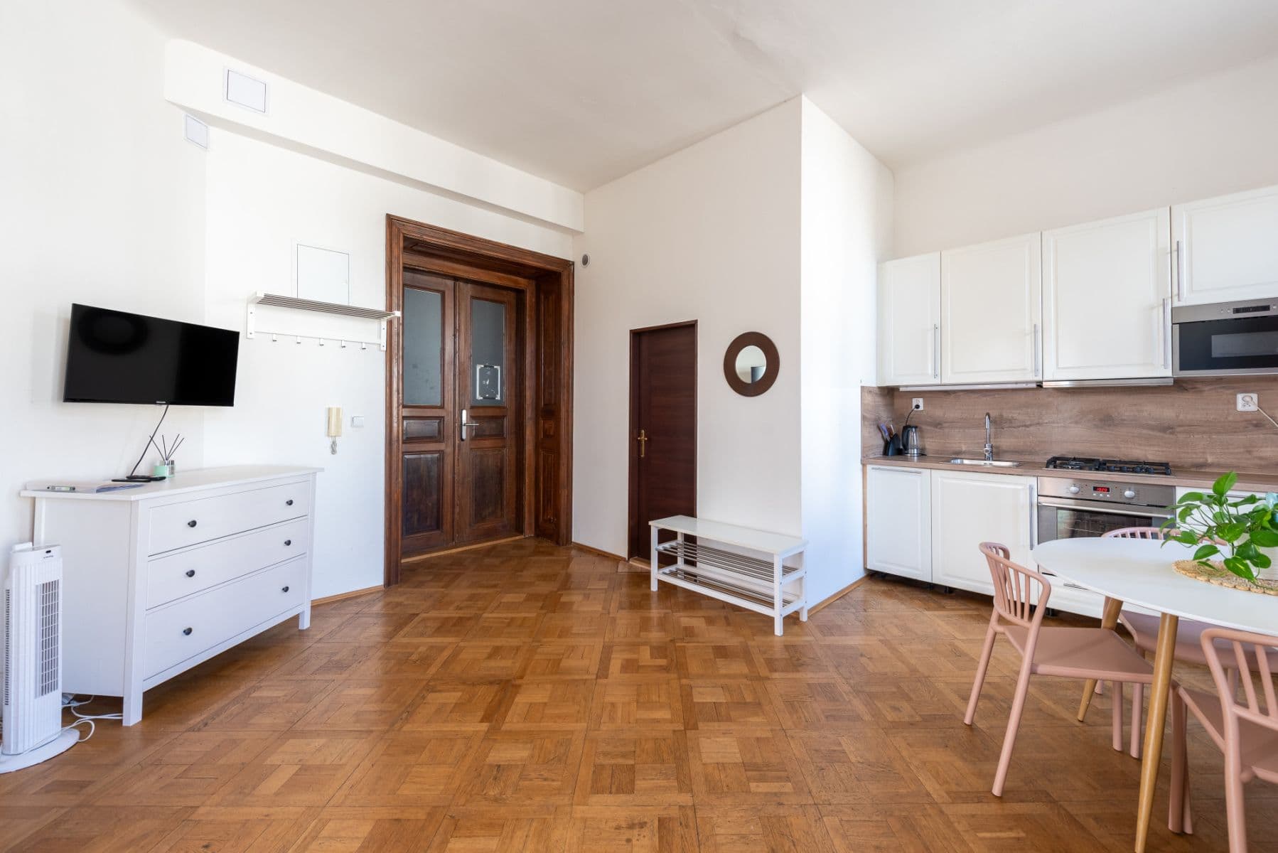 Pronájem bytu 56 m², Těšnov, Praha, Praha Pronájem bytu 56 m², Těšnov, Praha, Praha