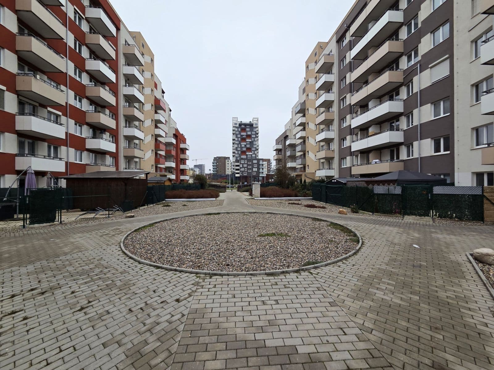 Pronájem bytu 2+kk 57 m², Miloše Havla, Praha, Praha Pronájem bytu 2+kk 57 m², Miloše Havla, Praha, Praha