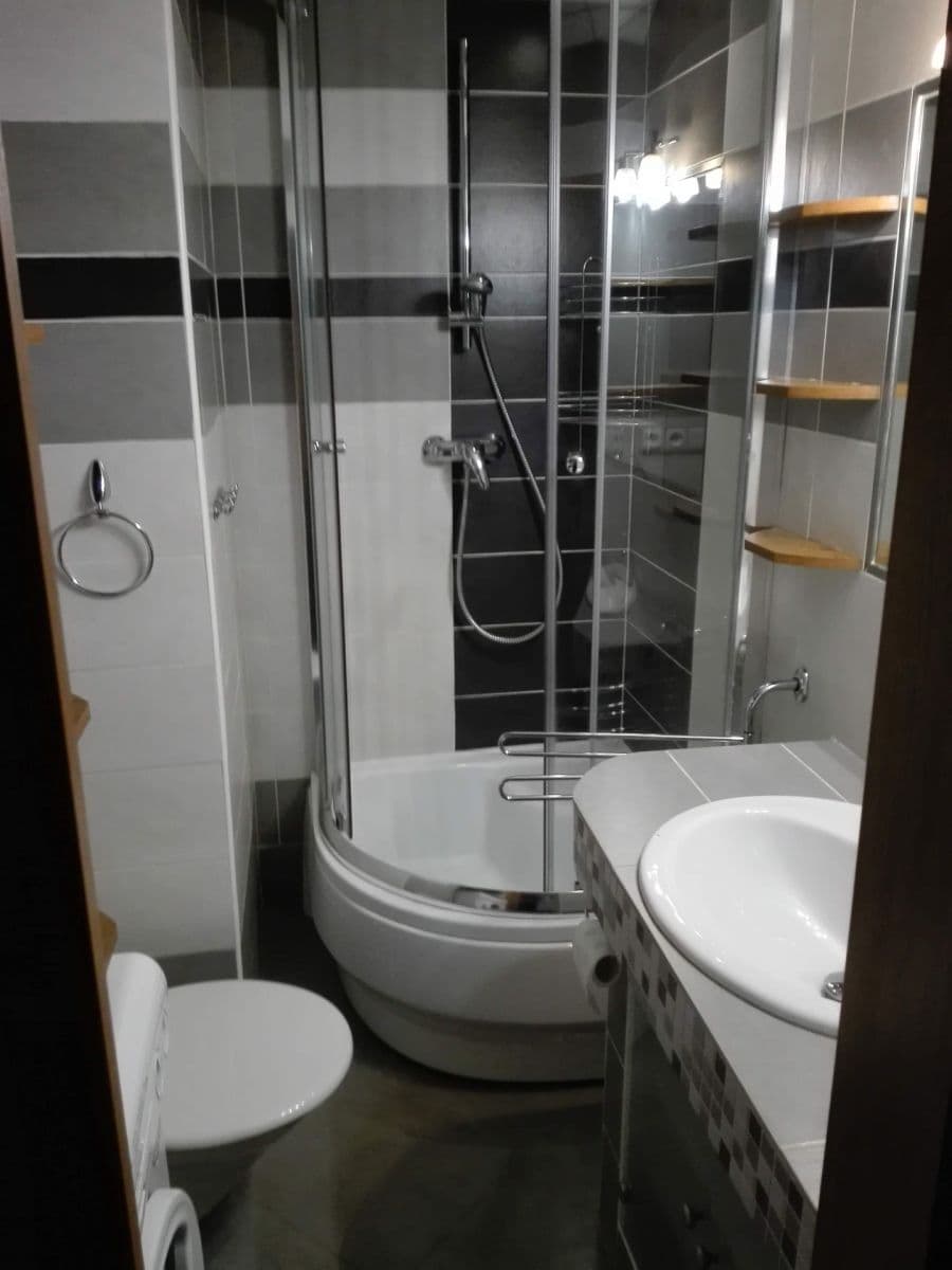 Pronájem bytu 1+1 33 m², Zahradní, Jihlava, Kraj Vysočina Pronájem bytu 1+1 33 m², Zahradní, Jihlava, Kraj Vysočina