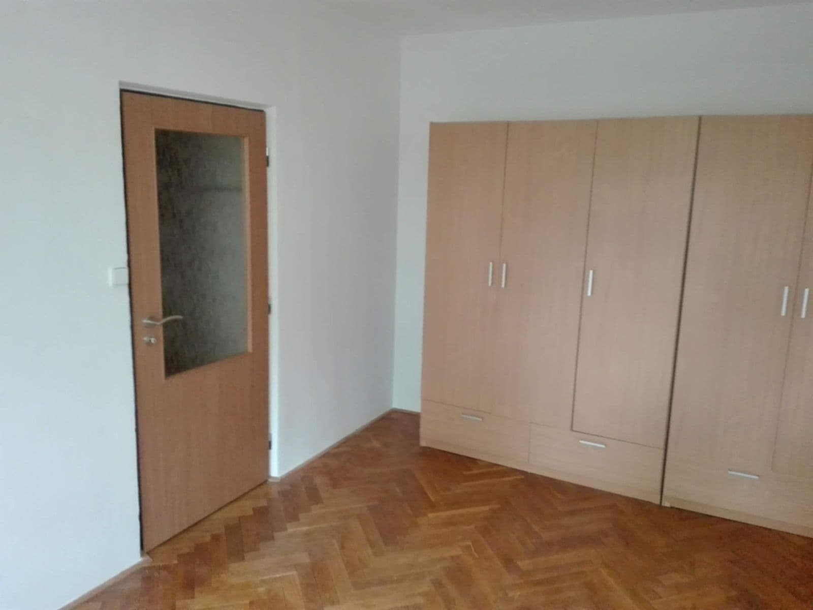 Pronájem bytu 1+1 33 m², Zahradní, Jihlava, Kraj Vysočina Pronájem bytu 1+1 33 m², Zahradní, Jihlava, Kraj Vysočina