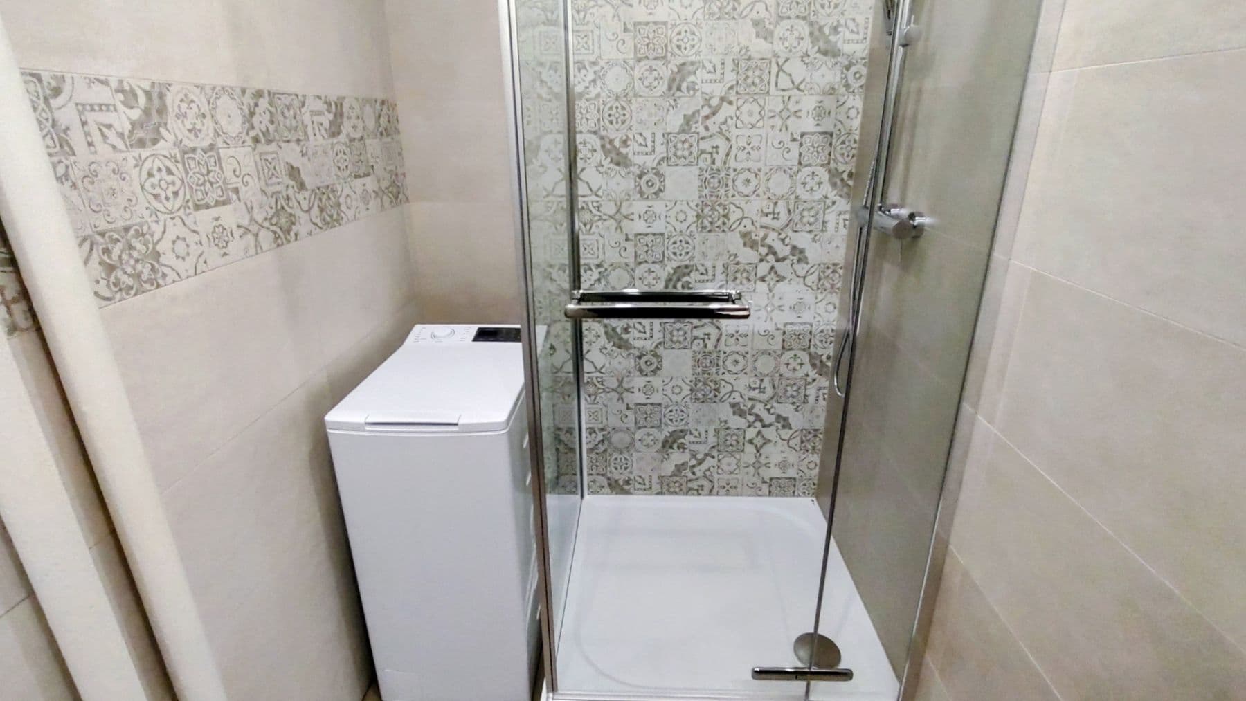 Pronájem bytu 2+1 52 m², Malovická, Praha, Praha Pronájem bytu 2+1 52 m², Malovická, Praha, Praha