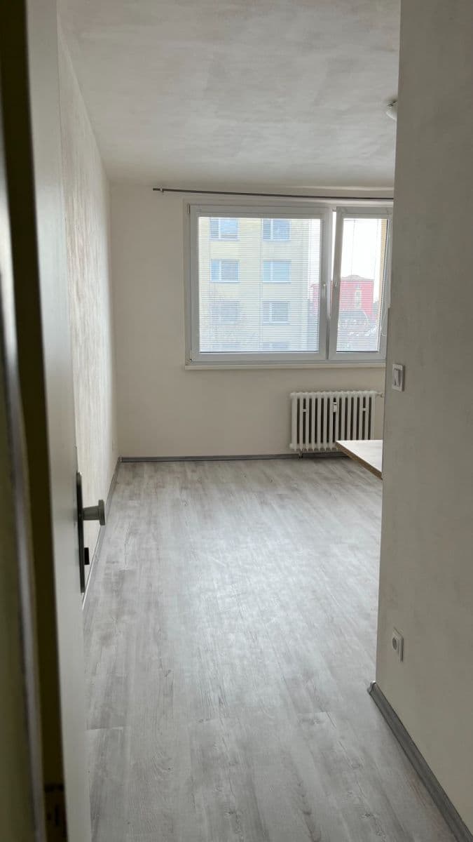Pronájem bytu 1+1 35 m², Kostnická, Chomutov, Ústecký kraj Pronájem bytu 1+1 35 m², Kostnická, Chomutov, Ústecký kraj