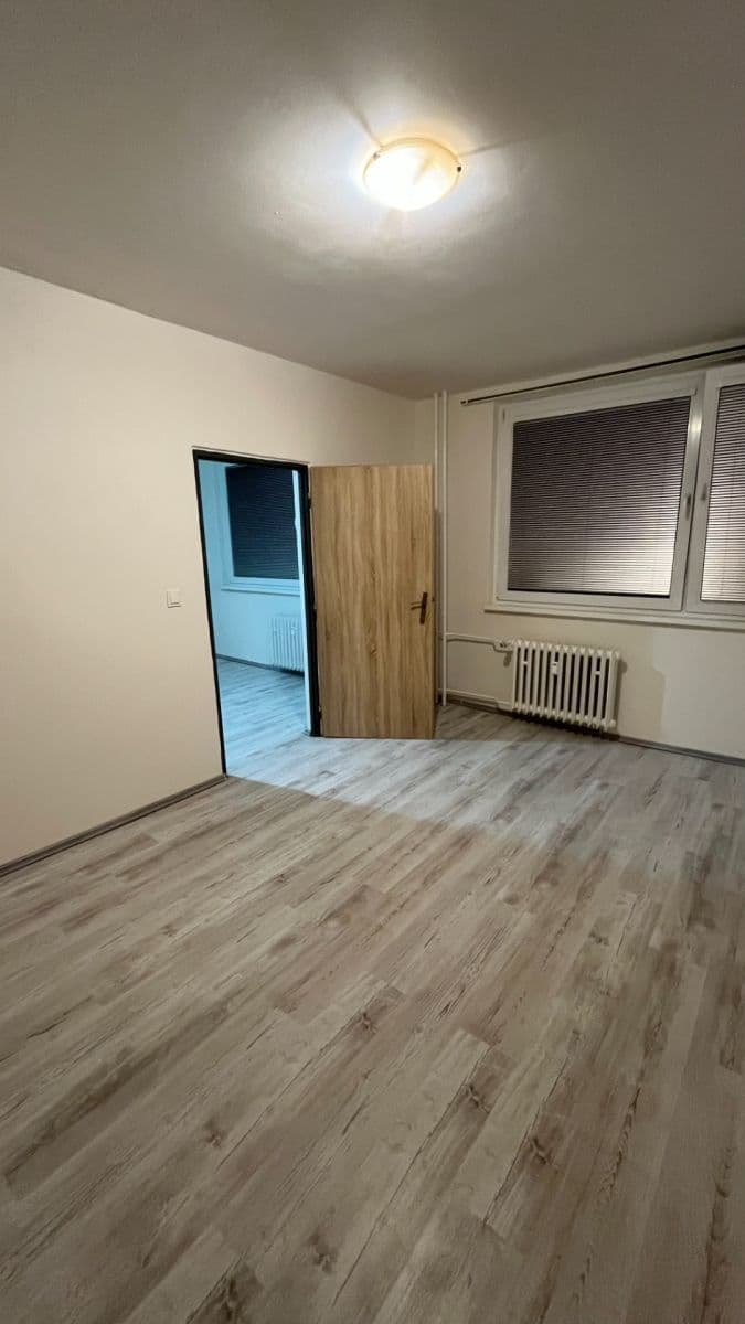 Pronájem bytu 1+1 35 m², Kostnická, Chomutov, Ústecký kraj Pronájem bytu 1+1 35 m², Kostnická, Chomutov, Ústecký kraj