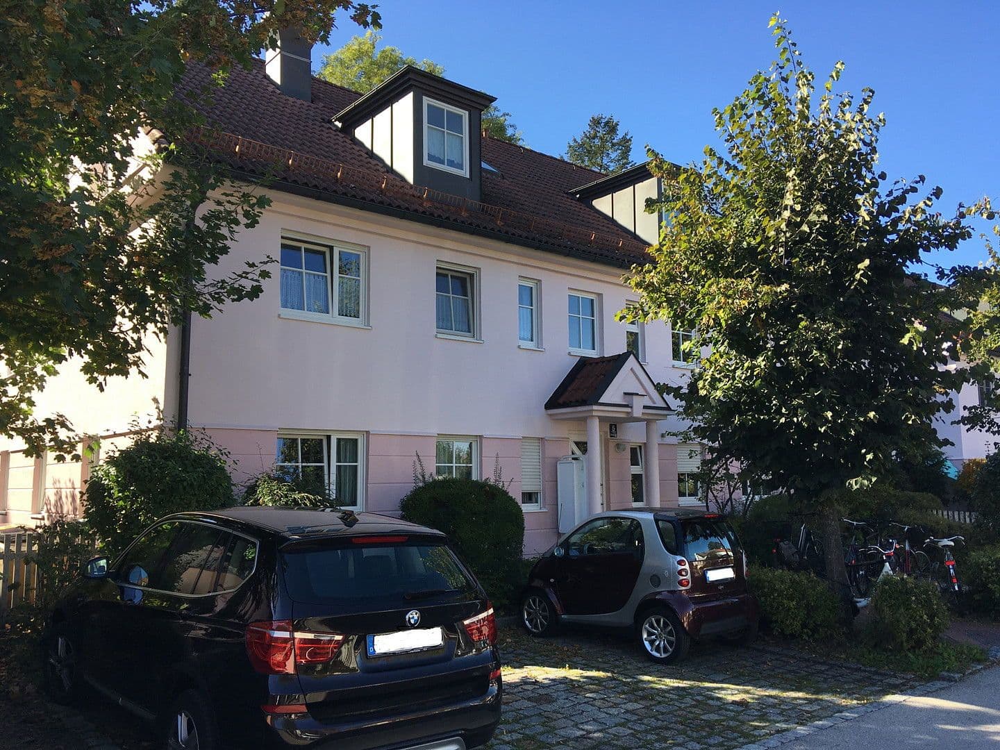 Pronájem bytu 1+1 35 m², Sinzinger Str. 5, Fürstenfeldbruck, Bavorsko Pronájem bytu 1+1 35 m², Sinzinger Str. 5, Fürstenfeldbruck, Bavorsko