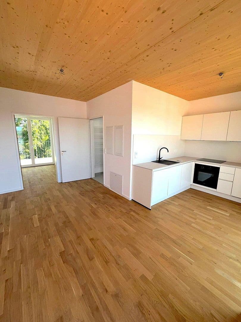 Pronájem bytu 2+1 69 m², Giselastraße 11, Bezirk Lichtenberg, Berlín Pronájem bytu 2+1 69 m², Giselastraße 11, Bezirk Lichtenberg, Berlín