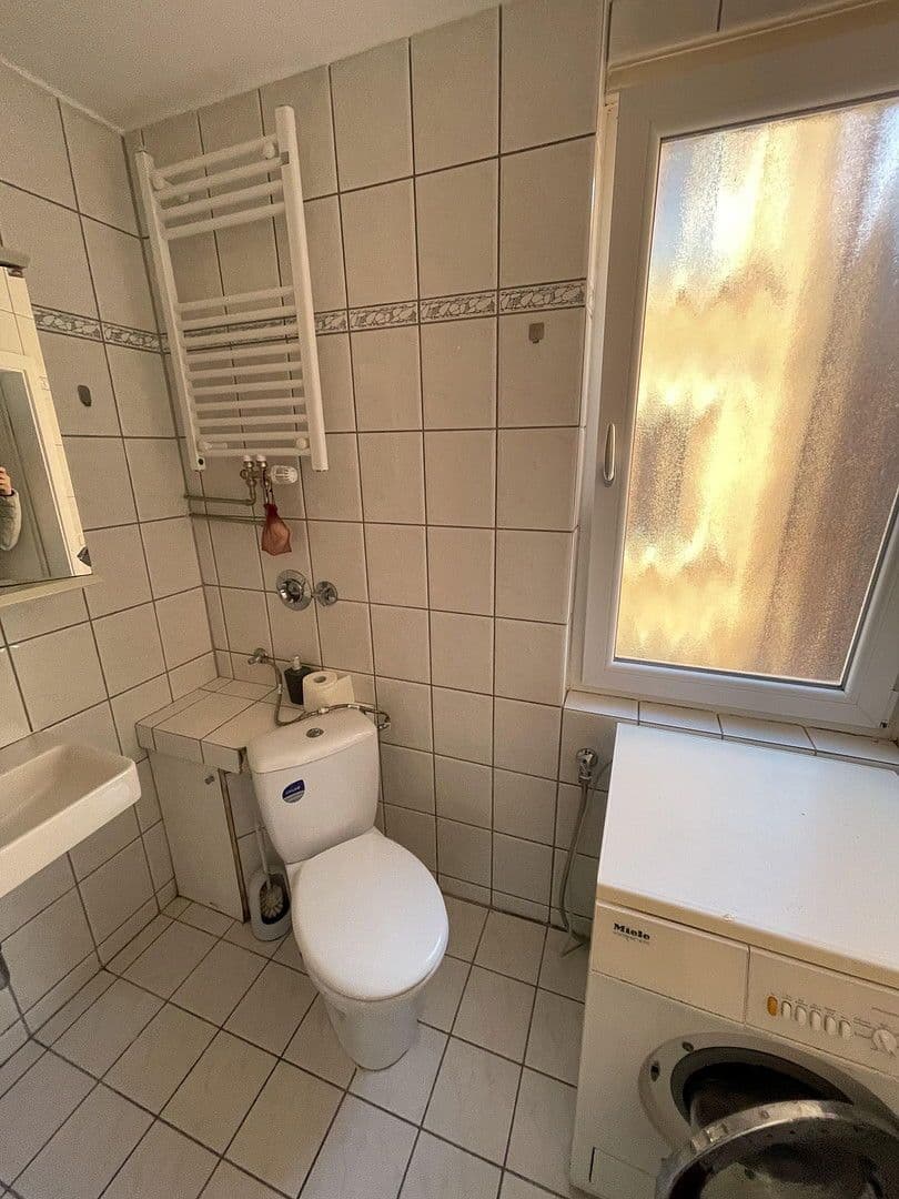 Pronájem bytu 1+1 13 m², Böcklerstrasse 46, Stuttgart, Bádensko-Württembersko Pronájem bytu 1+1 13 m², Böcklerstrasse 46, Stuttgart, Bádensko-Württembersko