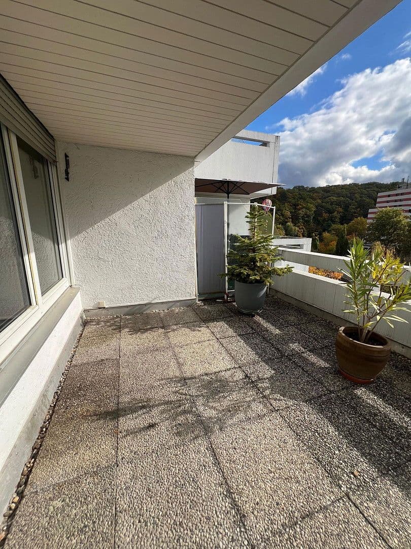 Pronájem bytu 2+kk 58 m², Offenbachstrasse 18, Stuttgart, Bádensko-Württembersko Pronájem bytu 2+kk 58 m², Offenbachstrasse 18, Stuttgart, Bádensko-Württembersko