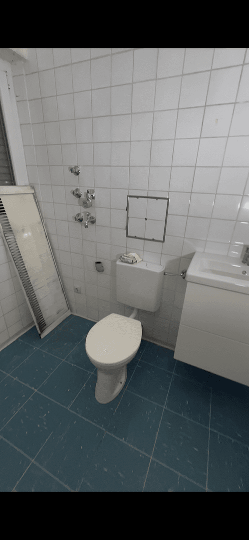 Pronájem bytu 2+kk 58 m², Offenbachstrasse 18, Stuttgart, Bádensko-Württembersko Pronájem bytu 2+kk 58 m², Offenbachstrasse 18, Stuttgart, Bádensko-Württembersko