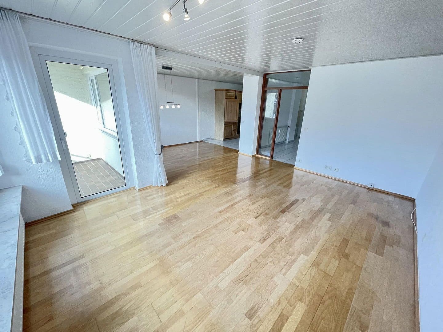 Prodej bytu 3+kk 84 m², Gärtringen, Bádensko-Württembersko Prodej bytu 3+kk 84 m², Gärtringen, Bádensko-Württembersko