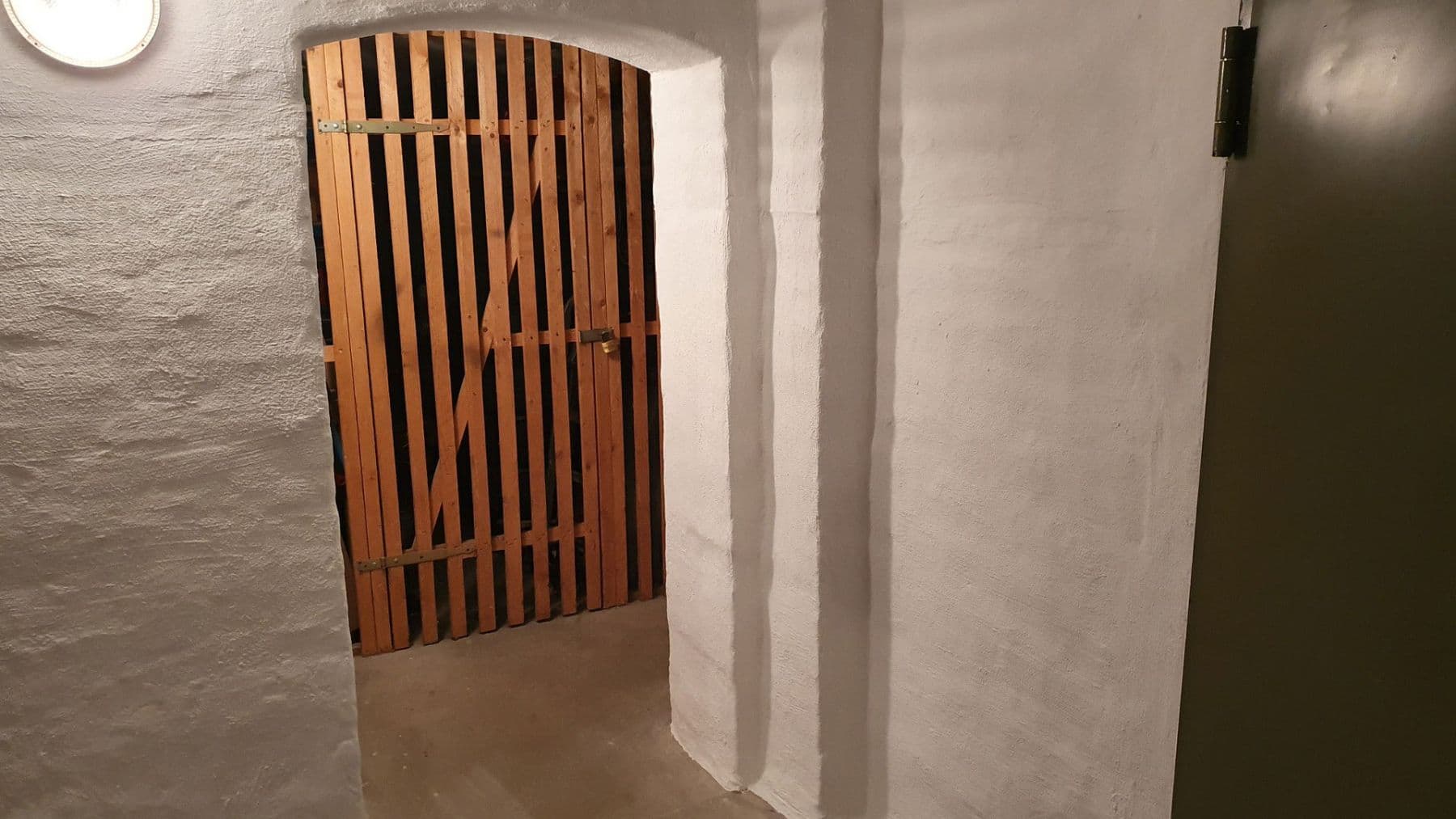 Pronájem bytu 3+1 85 m², Bahnhofstraße 2, Reichenbach, Sasko Pronájem bytu 3+1 85 m², Bahnhofstraße 2, Reichenbach, Sasko